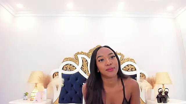 Snapshot of AshleyFerri chatting on 03.17.25 AshleyFerri online show from 03.17.25