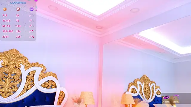 AshleyFerri online show from 10.31.25