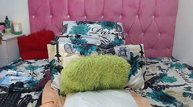 Hotty-boobsxxx online show from 02.19.25