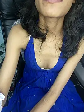 Snapshot of glam_goddess chatting on 12.02.24 glam goddess online show from 12.02.24