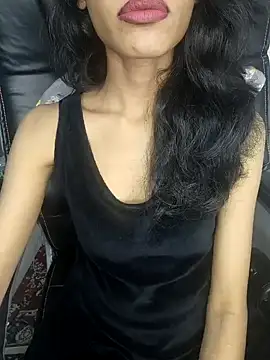 Snapshot of glam_goddess chatting on 12.05.24 glam goddess online show from 12.05.24