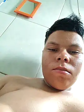 putoso031 online show from 03.16.25