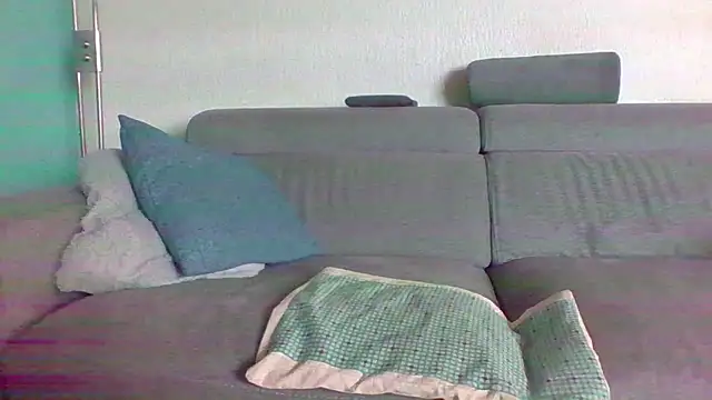 Snapshot of Sandcoq chatting on 03.19.25 Sandcoq online show from 03.19.25