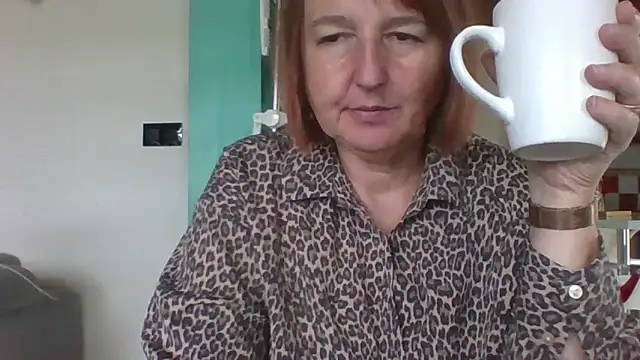 Snapshot of Sandcoq chatting on 09.22.25 Sandcoq online show from 09.22.25