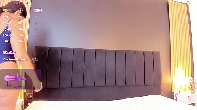 sweetsofia18 online show from 09.20.25