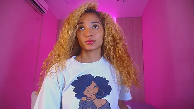 Charlotte Love10 online show from 10.28.25