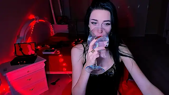 lovely desire online show from 12.28.24