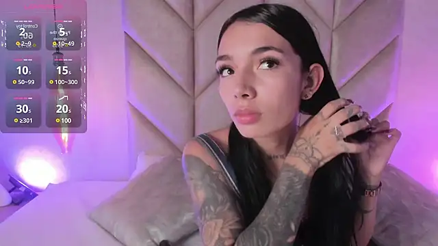 Mollymoon1 online show from 12.11.24