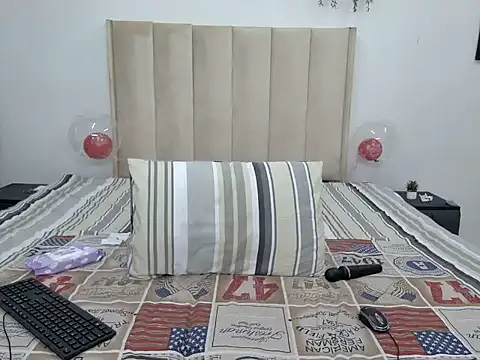 Pearl 00 online show from 02.09.25