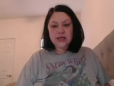 AlyssiaAmoreXO online show from 02.12.25