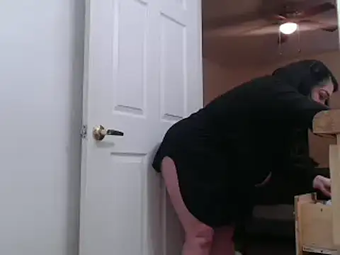 AlyssiaAmoreXO online show from 02.18.25