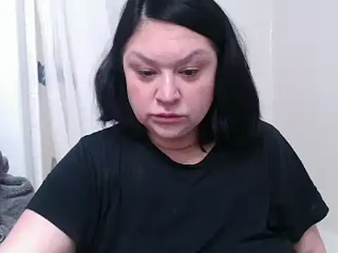 AlyssiaAmoreXO online show from 02.19.25