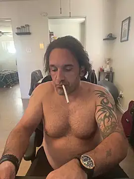 Snapshot of PEGATIVET chatting on 12.16.25 PEGATIVET online show from 12.16.25