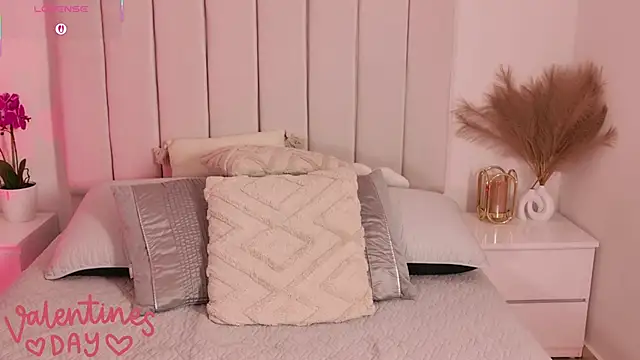 Sarajonnes online show from 02.14.26