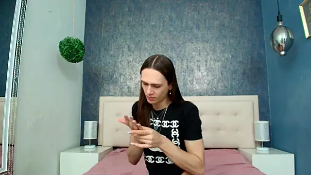 Celestial Queen  online show from 10.14.25