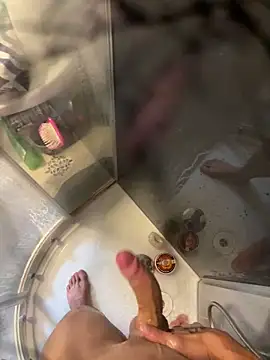 lescro95  online show from 10.06.25