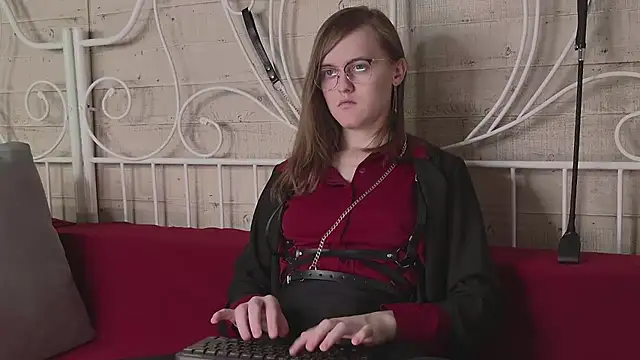 YukoFanee online show from 02.28.25