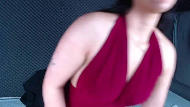 Snapshot of _joy_yva chatting on 01.10.26 joy yva online show from 01.10.26