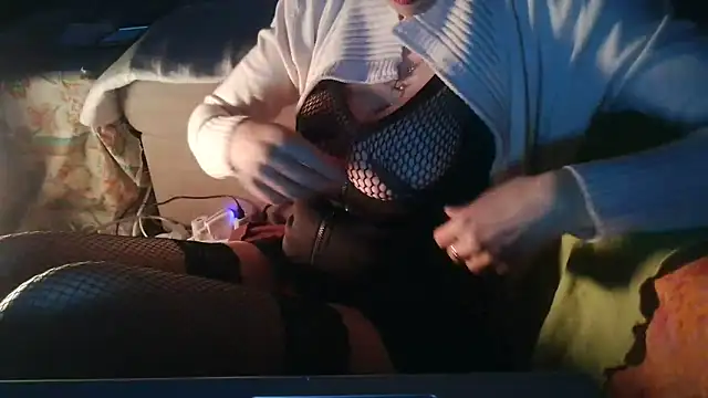 VeneRed online show from 02.28.25