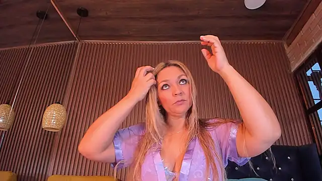 MalorySweet online show from 02.11.25