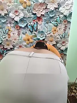 Snapshot of Cute_payal0 chatting on 02.17.25 Cute payal0 online show from 02.17.25