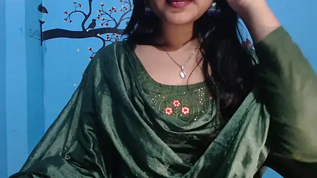Wish Queen online show from 04.30.26