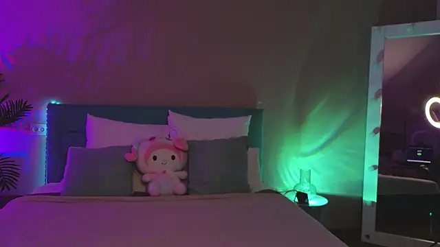 L1ittle kitty  online show from 08.01.26
