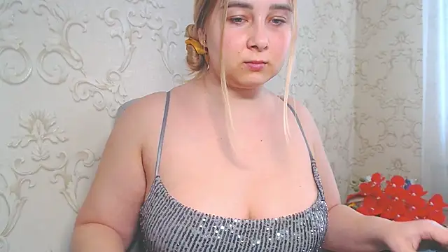 DolphinDreams online show from 06.14.26