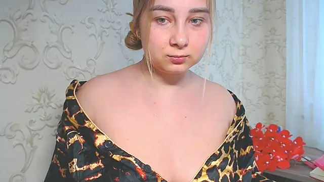 DolphinDreams online show from 06.19.26
