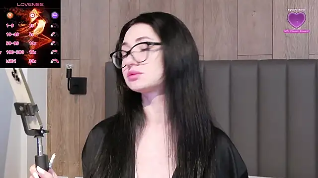 Snapshot of AllisonSky chatting on 03.21.25 AllisonSky online show from 03.21.25