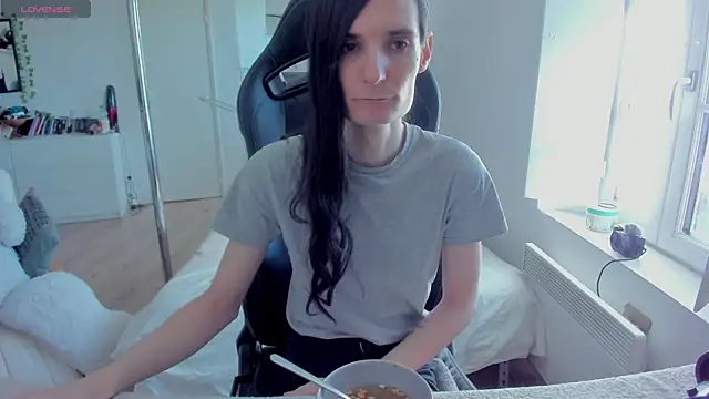 CeriseLapine online show from 03.16.25