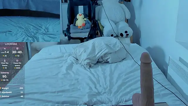 CeriseLapine online show from 03.17.25