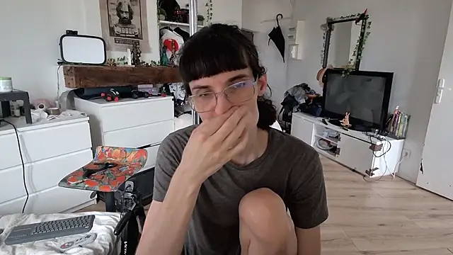 CeriseLapine online show from 11.01.25