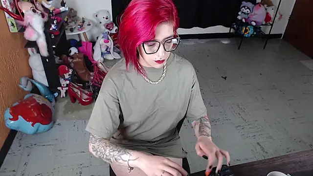 MissMiia2 online show from 02.08.25