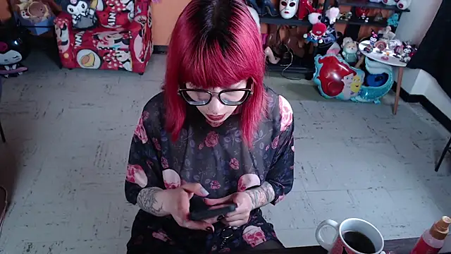 MissMiia2 online show from 02.16.26