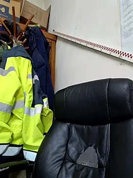 Guy4ladys69 online show from 05.11.26