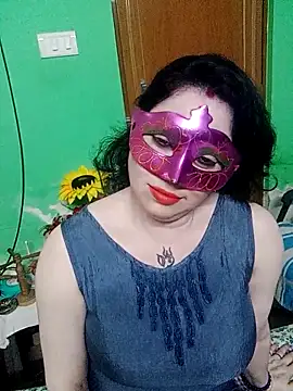 Snapshot of Raja_Ranii chatting on 03.04.25 Raja Ranii online show from 03.04.25