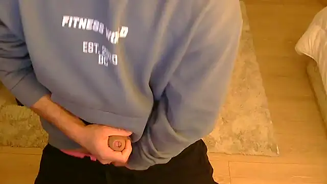 Snapshot of GymBoyVan chatting on 01.13.25 GymBoyVan online show from 01.13.25