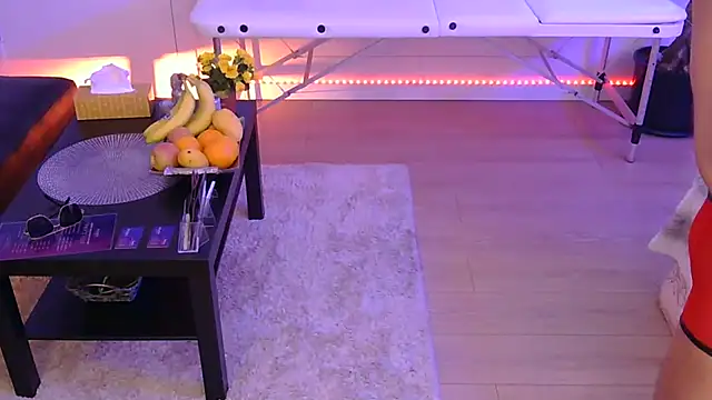 Snapshot of GymBoyVan chatting on 03.17.25 GymBoyVan online show from 03.17.25