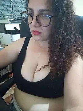 Snapshot of litha_luna chatting on 12.05.24 litha luna online show from 12.05.24