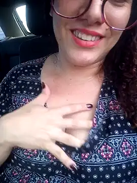 Snapshot of litha_luna chatting on 12.21.24 litha luna online show from 12.21.24