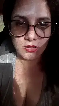 Snapshot of litha_luna chatting on 12.26.24 litha luna online show from 12.26.24