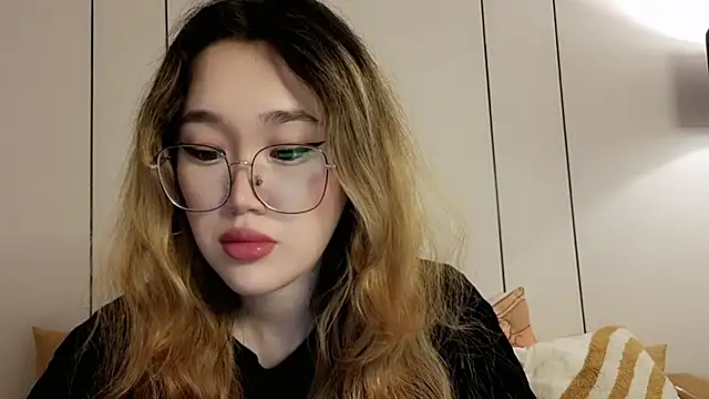 Jennatyan online show from 04.27.26