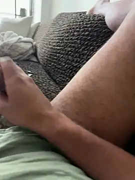 Snapshot of phofch231 chatting on 02.15.26 phofch231 online show from 02.15.26