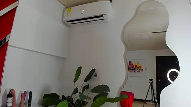 Milanxht online show from 03.01.25