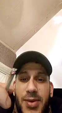 Snapshot of 10Pablo1984 chatting on 01.20.25 10Pablo1984 online show from 01.20.25