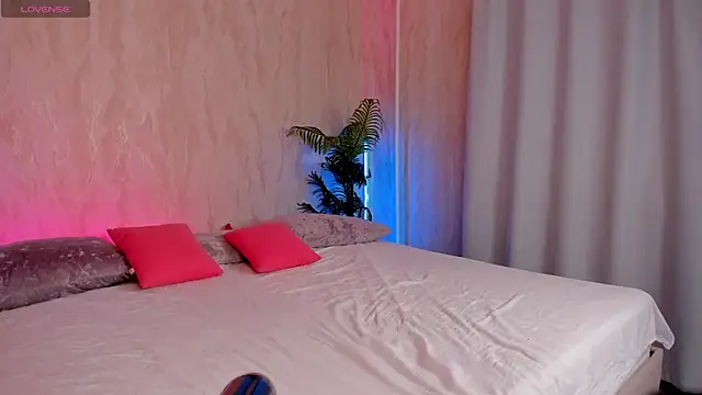 Snapshot of Colleen_Blake chatting on 02.27.25 Colleen Blake online show from 02.27.25