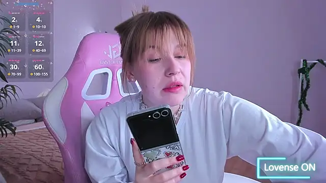 Snapshot of Colleen_Blake chatting on 01.09.26 Colleen Blake online show from 01.09.26