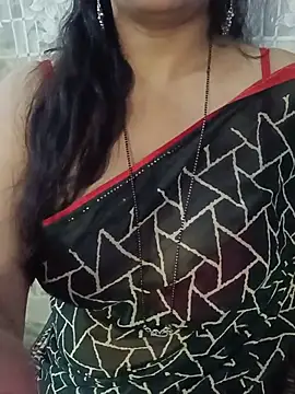 Snapshot of kindar-joy chatting on 07.19.26 kindar-joy online show from 07.19.26