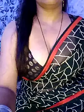 Snapshot of kindar-joy chatting on 07.21.26 kindar-joy online show from 07.21.26